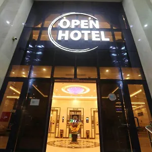  فندق Open