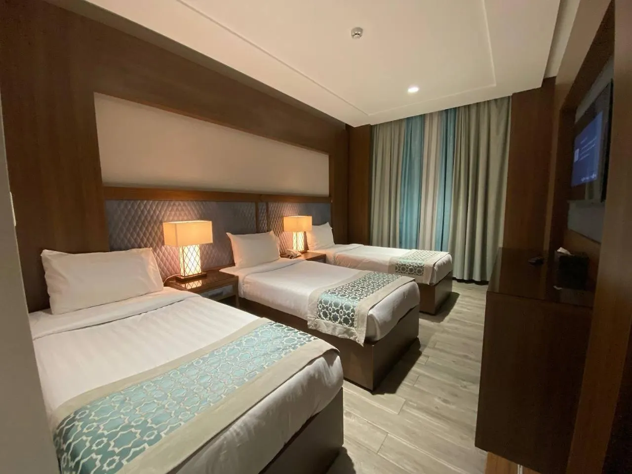 فندق فيوليت La Mecque Hotel